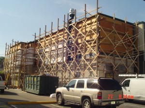Scaffolding on commercial brickface project in Bergen County